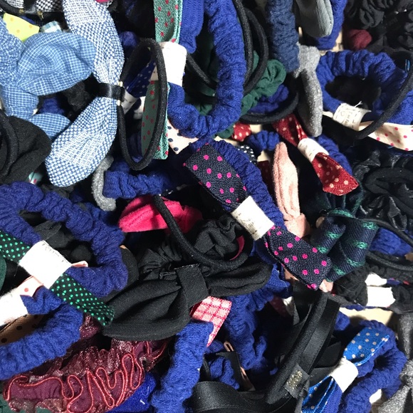 Bundle of 5 Mystery Scrunchie Hair Ties - Picture 3 of 3